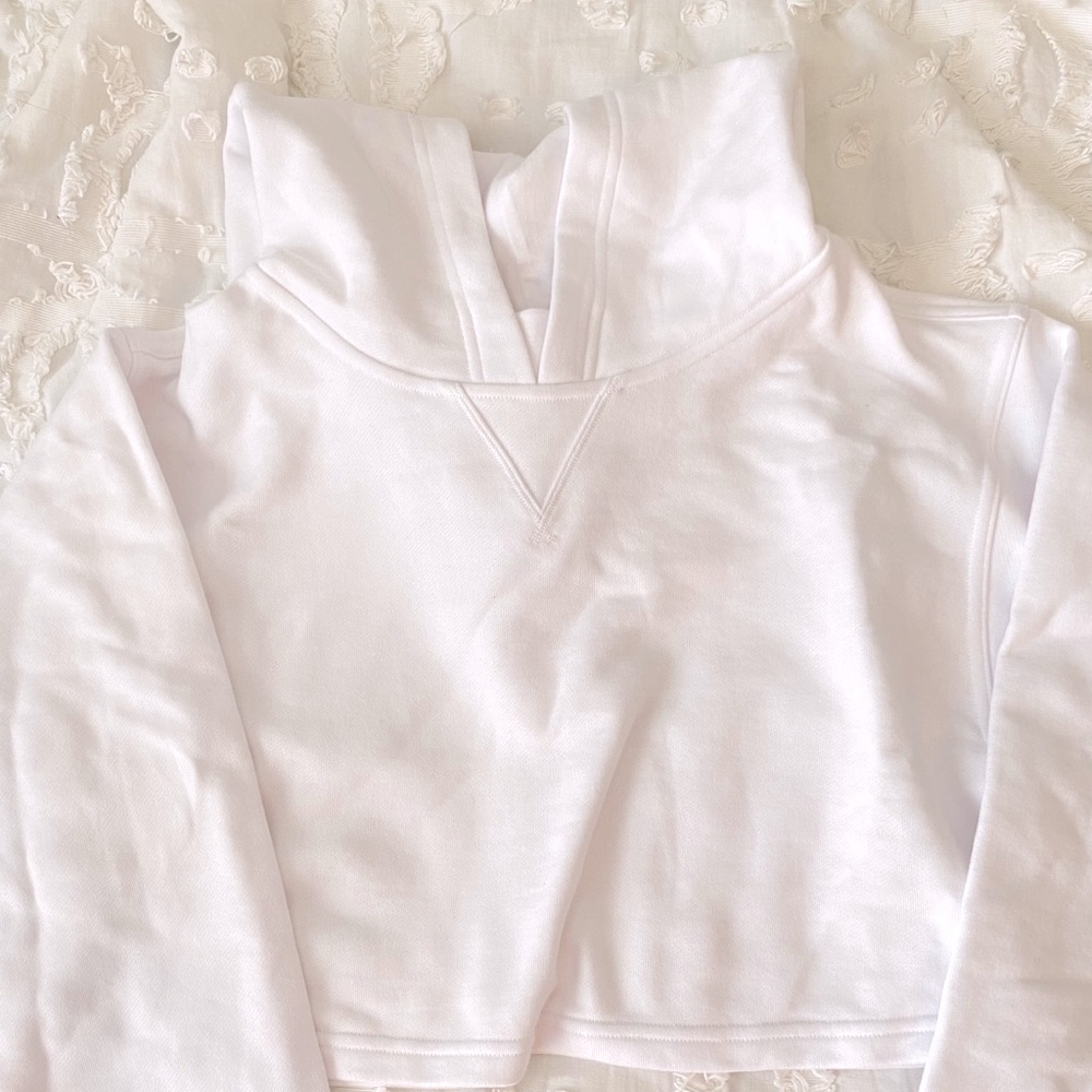 NWT cropped lululemon hoodie